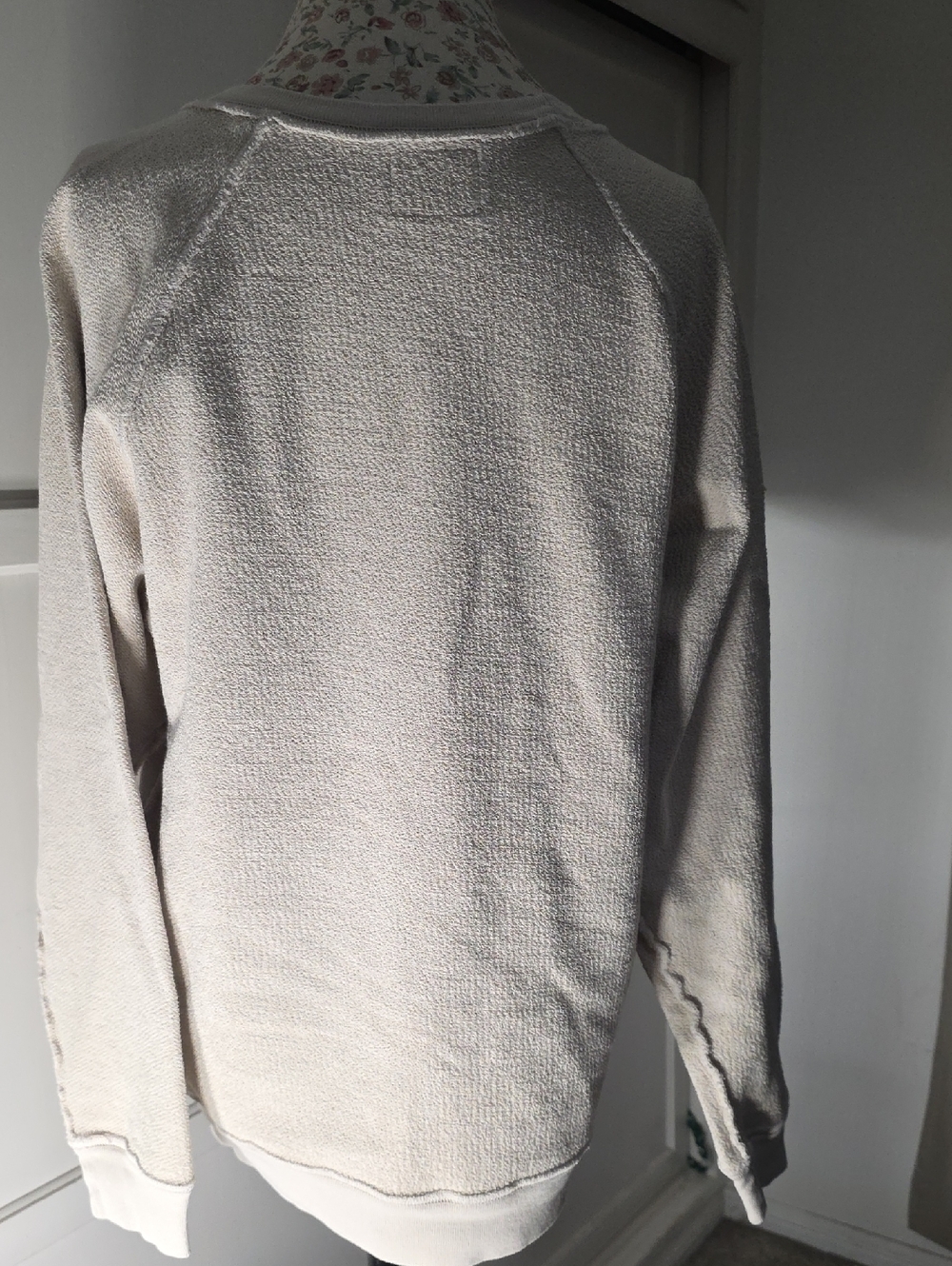 Retrobrand Ivory 'Detroit' Cozy Pullover Sweatshirt Size LARGE - Picture 5 of 11